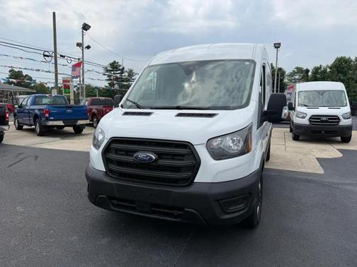 Oxford White 2020 Ford Transit-150 Base