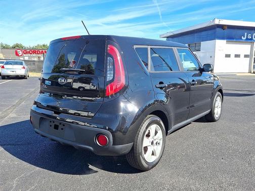2017 Kia Soul Base