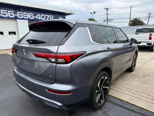 Mercury Gray Metallic 2022 Mitsubishi Outlander SE S-AWC
