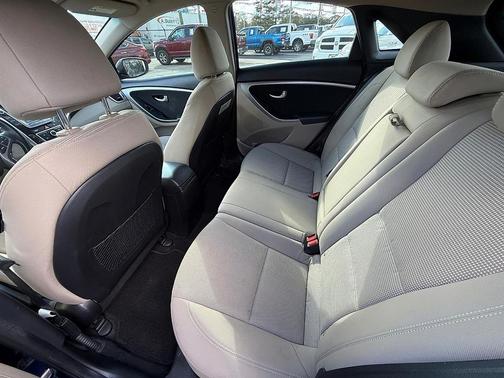 2013 Hyundai Elantra GT Base