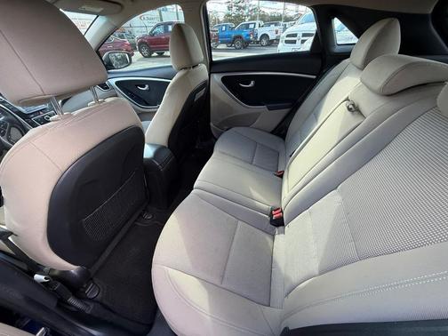 2013 Hyundai Elantra GT Base