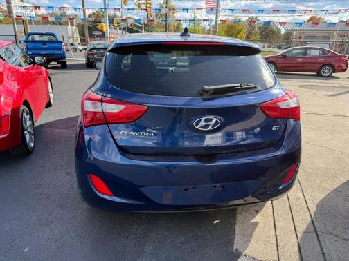 2013 Hyundai Elantra GT Base