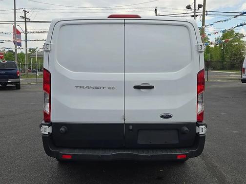 Oxford White 2017 Ford Transit-150 Base