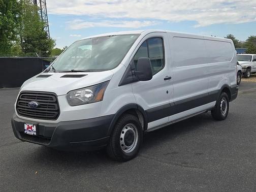 Oxford White 2017 Ford Transit-150 Base