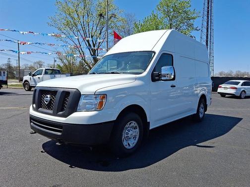 2016 Nissan NV Cargo NV2500 HD SV V8