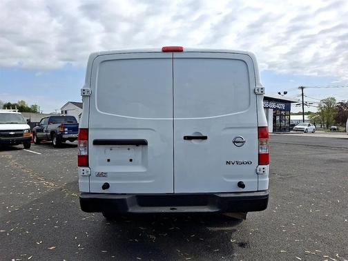 2021 Nissan NV Cargo NV1500 SV V6