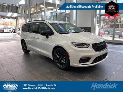 2026 Chrysler Pacifica L