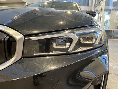 2023 BMW 330 330i