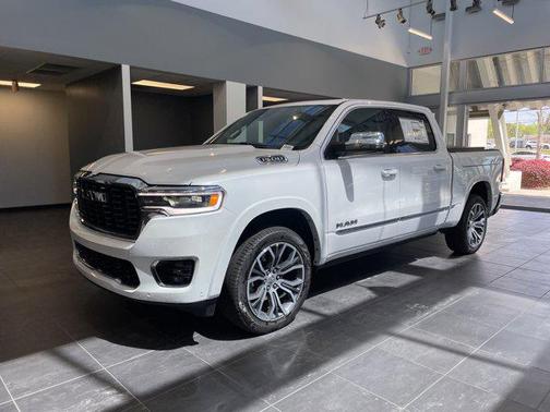 2025 RAM 1500 ST