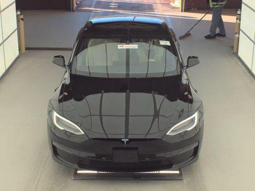 2022 Tesla Model S Plaid