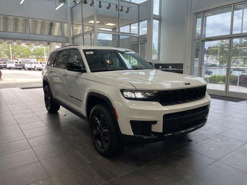 2025 Jeep Grand Cherokee L Altitude