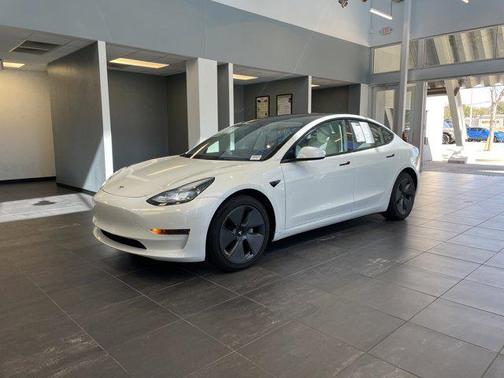 2023 Tesla Model 3 Standard Range