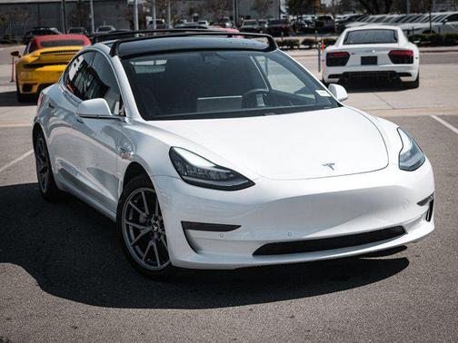 2020 Tesla Model 3 Standard Range