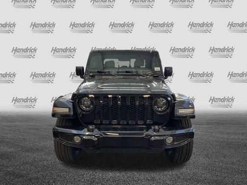 Black Clearcoat 2023 Jeep Gladiator High Altitude 4x4