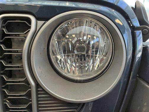2025 Jeep Gladiator Nighthawk