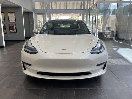 2020 Tesla Model 3 Standard Range