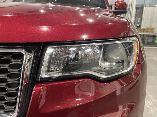 2020 Jeep Grand Cherokee Laredo