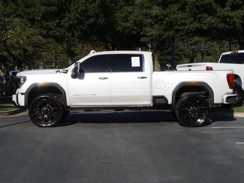 2025 GMC Sierra 2500 Denali Ultimate