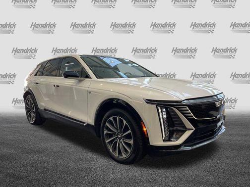 2024 Cadillac LYRIQ Sport