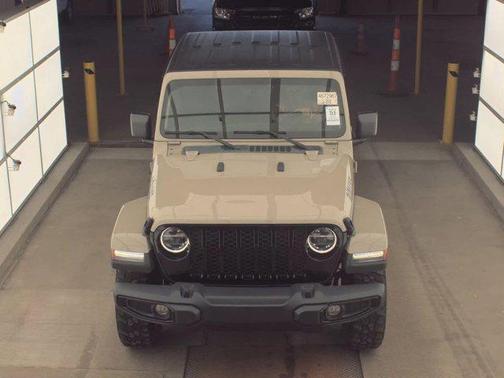 2022 Jeep Gladiator Willys 4x4