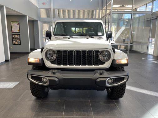 2025 Jeep Gladiator High Tide