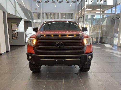 2017 Toyota Tundra SR5