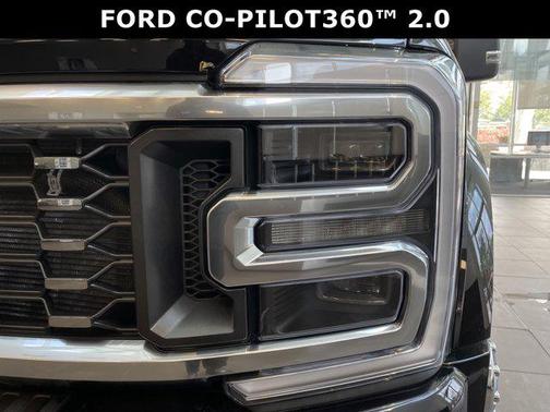 2025 Ford F-450 Platinum