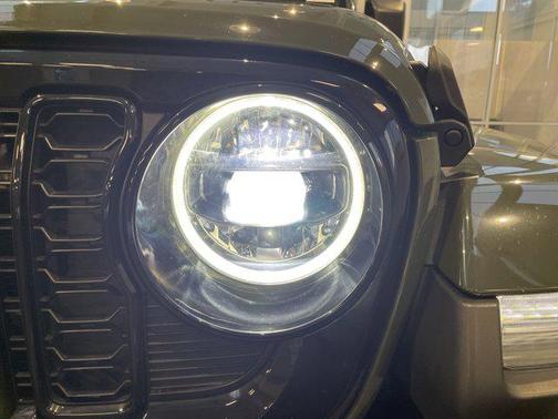 2024 Jeep Gladiator Willys