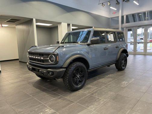 2024 Ford Bronco Black Diamond