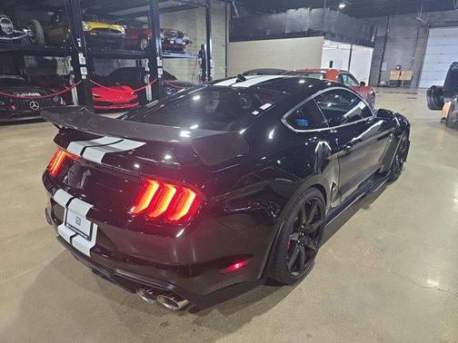 2021 Ford Shelby GT500 Base