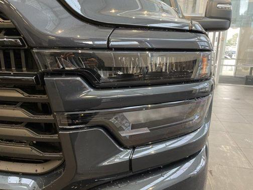 2026 RAM 2500 Big Horn Crew Cab 4x4 8' Box