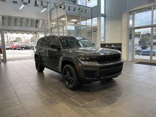 2025 Jeep Grand Cherokee L Altitude