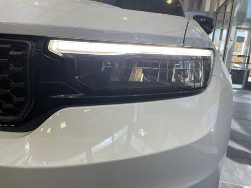2025 Jeep Grand Cherokee L Summit Reserve