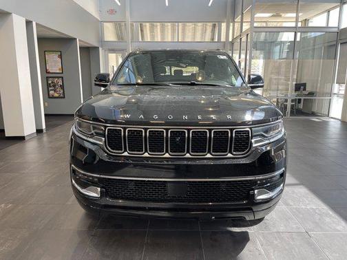 Diamond Black Crystal Pearlcoat 2023 Jeep Wagoneer Series I 4x4