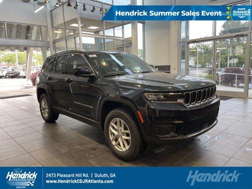 2025 Jeep Grand Cherokee Laredo