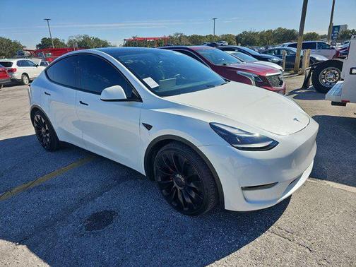 2023 Tesla Model Y Performance Dual Motor All-Wheel Drive