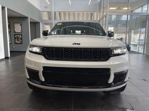 2025 Jeep Grand Cherokee L Summit Reserve