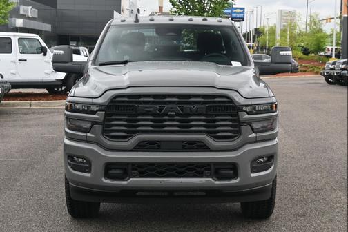 Ceramic Gray Clearcoat 2026 RAM 2500 Big Horn Crew Cab 4x4 6'4' Box