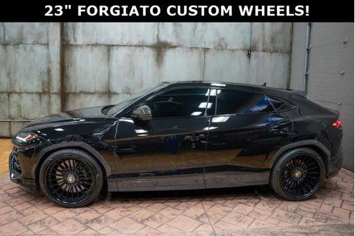 2021 Lamborghini Urus AWD