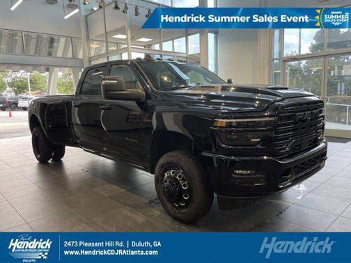 2025 RAM 3500 Laramie Crew Cab 4x4 8' Box