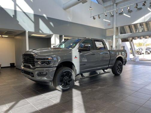 2026 RAM 2500 Laramie Crew Cab 4x4 6'4' Box