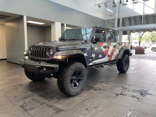 2025 Jeep Gladiator Nighthawk