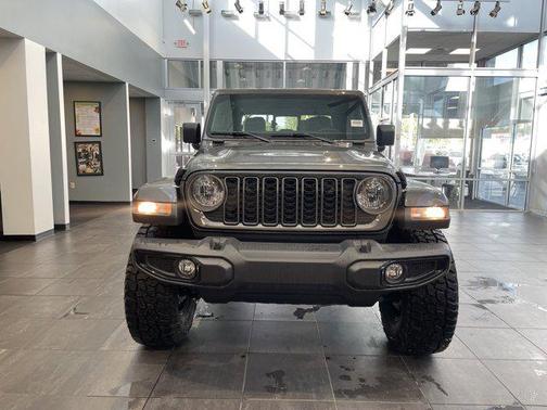 2025 Jeep Gladiator Nighthawk