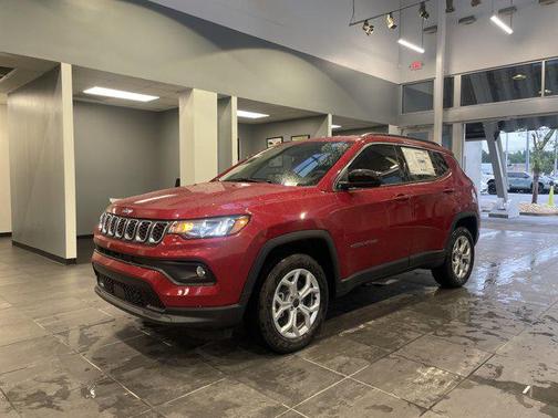 2025 Jeep Compass Latitude