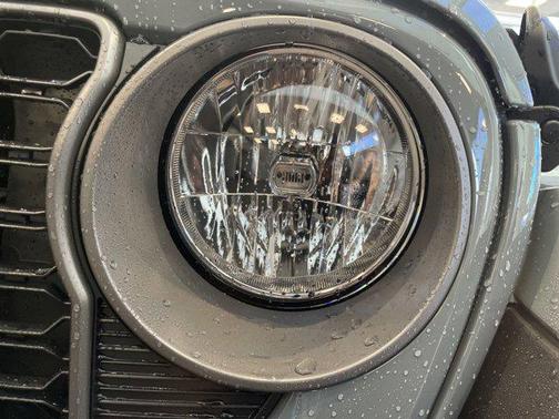 2025 Jeep Gladiator Nighthawk