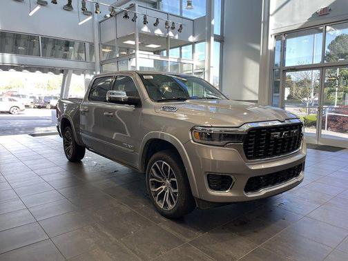 2025 RAM 1500 ST