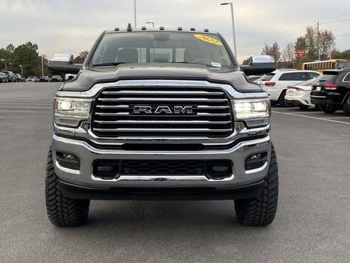 Diamond Black Crystal Pearlcoat 2022 RAM 2500 Longhorn