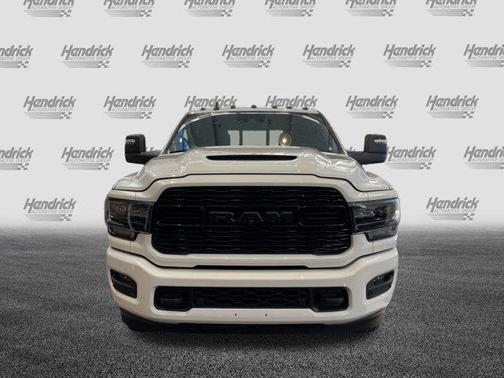 2024 RAM 3500 Limited Crew Cab 4x4 8' Box