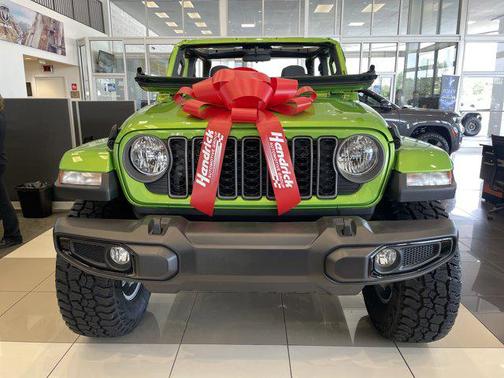 2025 Jeep Gladiator Nighthawk
