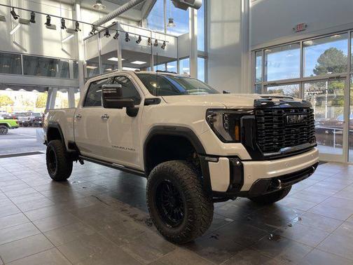 2024 GMC Sierra 2500 Denali Ultimate
